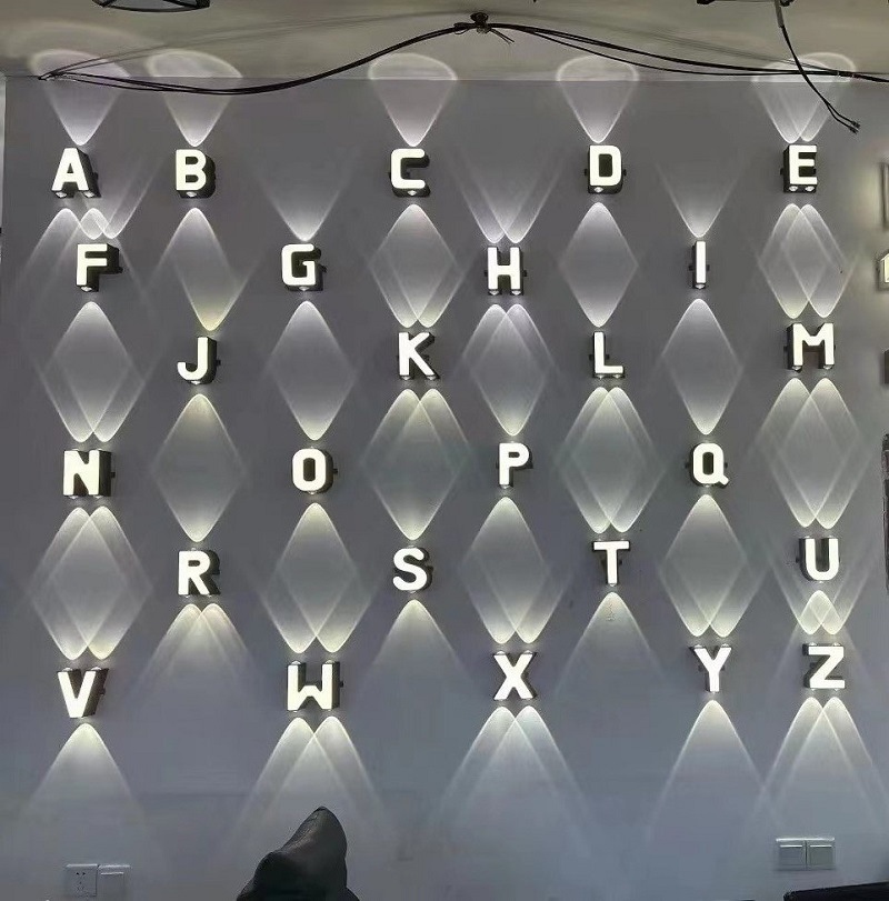 Lighting Decorative - Zewnętrzna wodoodporna lampa ścienna IP65, oświetlenie